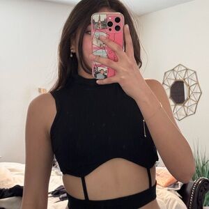 Black Sleeveless Cutout Top